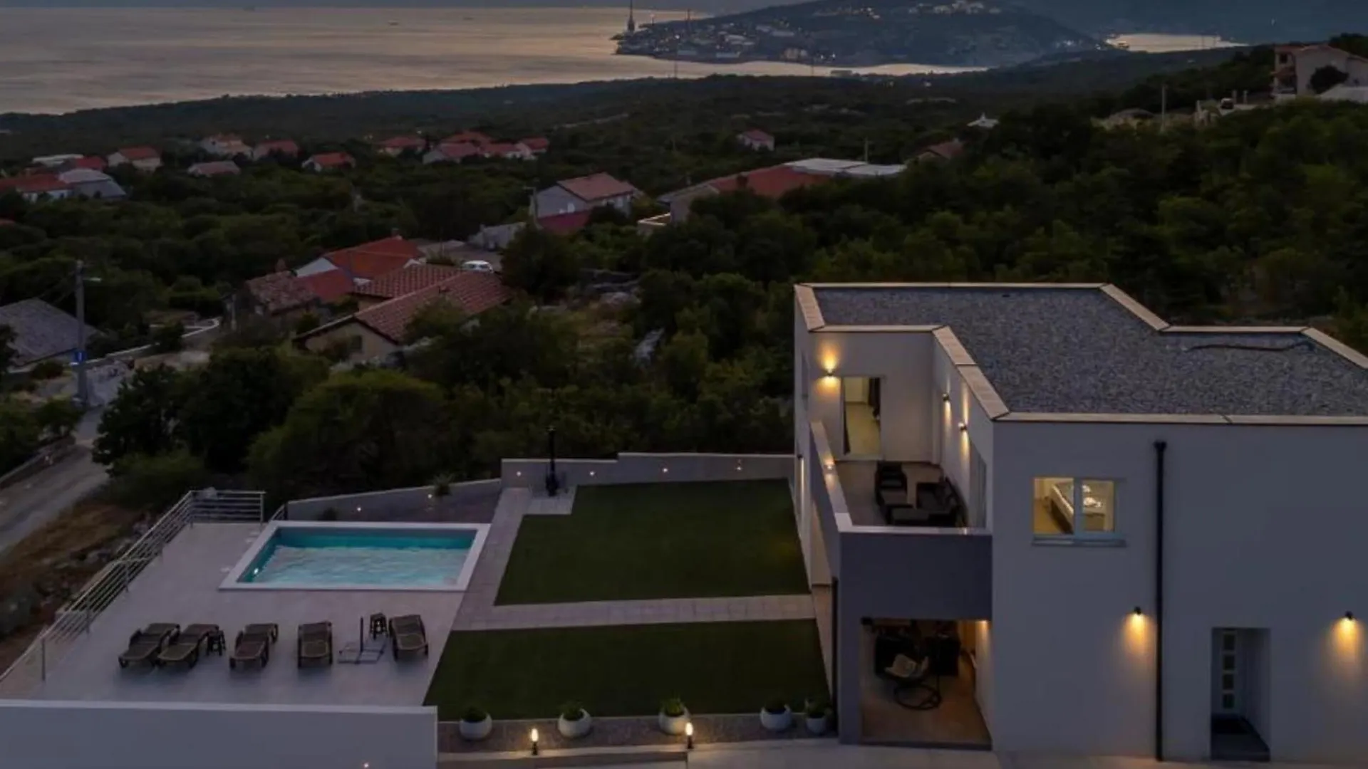 Villa Fran - Four Bedroom Villa With Private Pool Smrika 0*,  Croatia