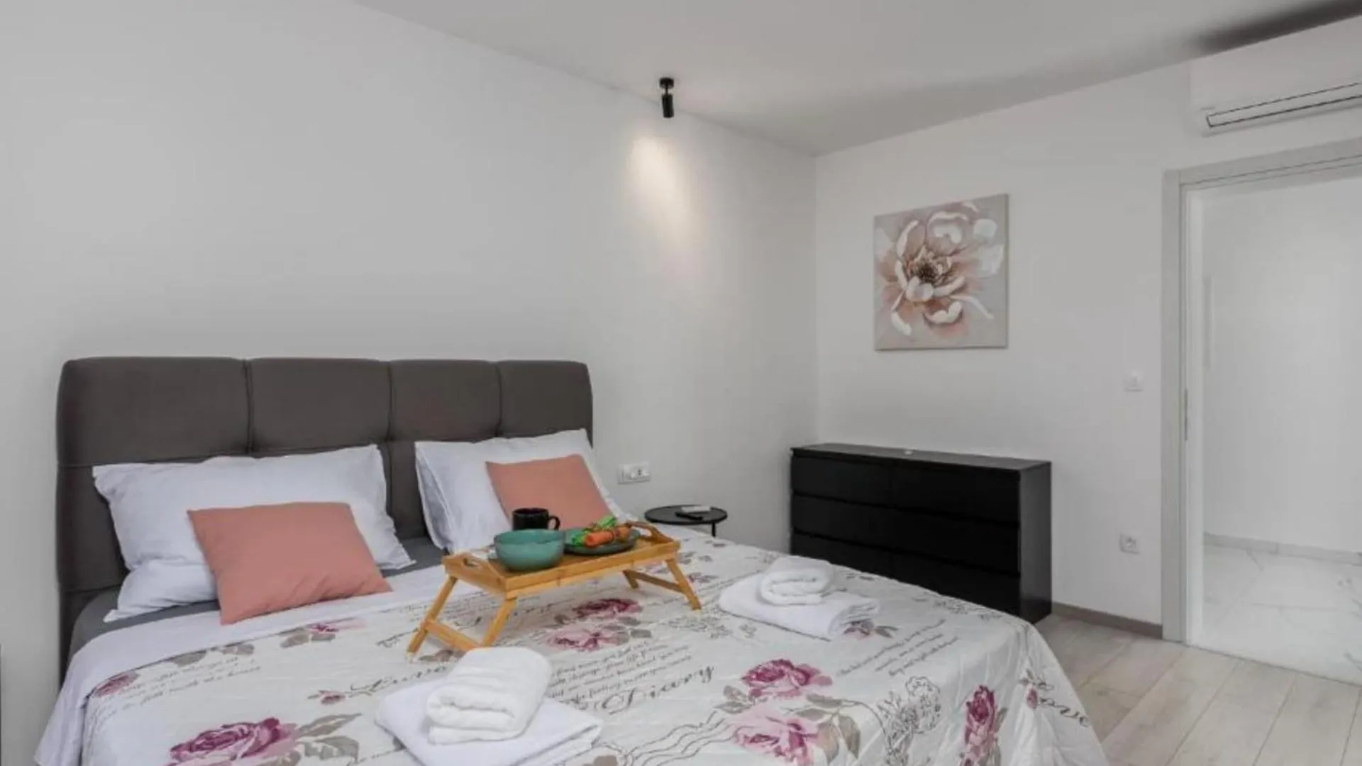 Villa Fran - Four Bedroom Villa With Private Pool Smrika